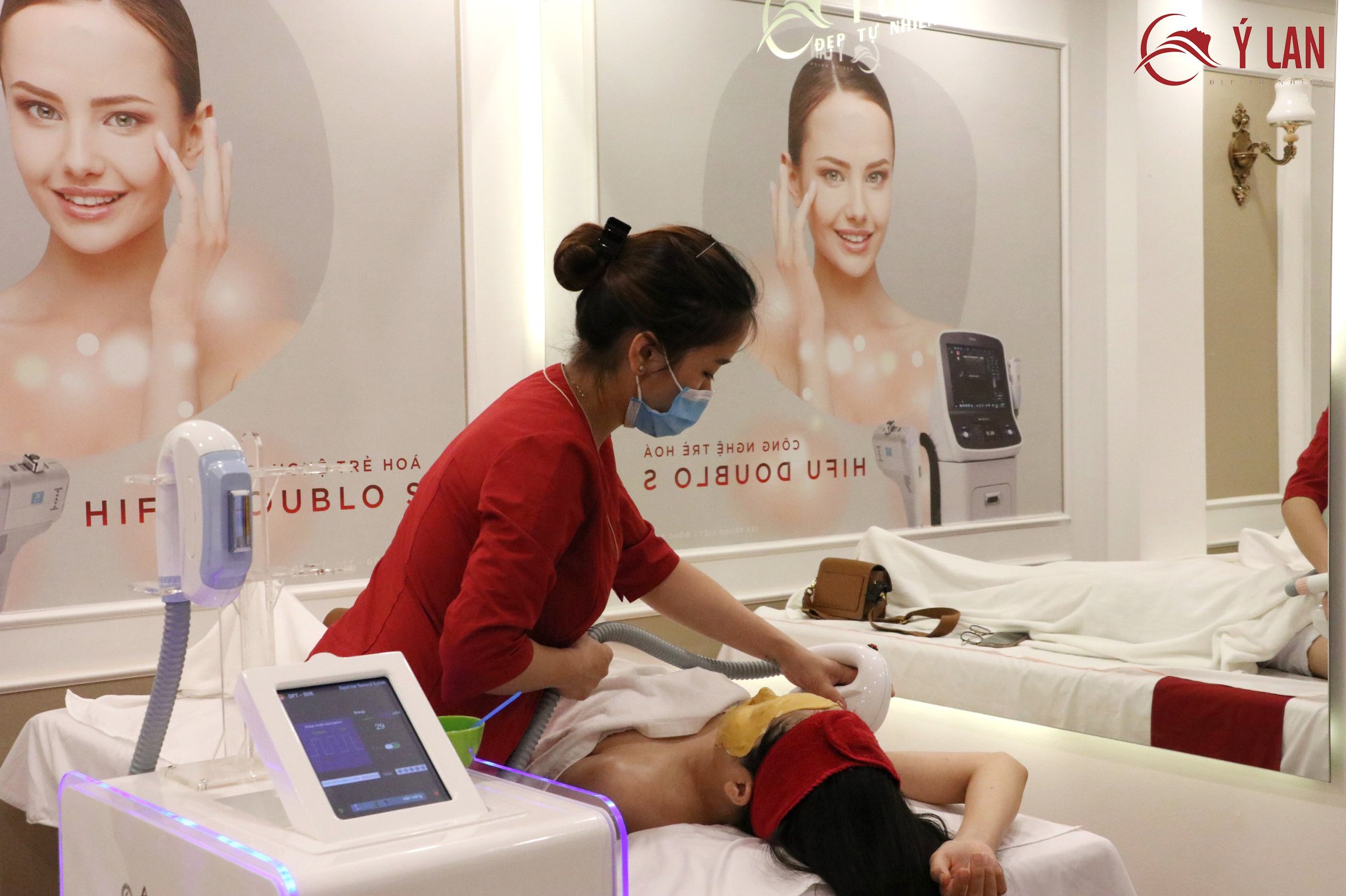 li-xi-dau-xuan-tham-my-y-lan5