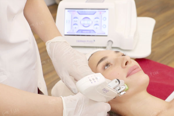 bi-quyet-tri-nam-tan-goc-derma-skin